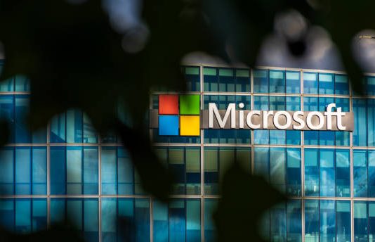 How do I link my Microsoft account to my Xbox Series Microsoft account